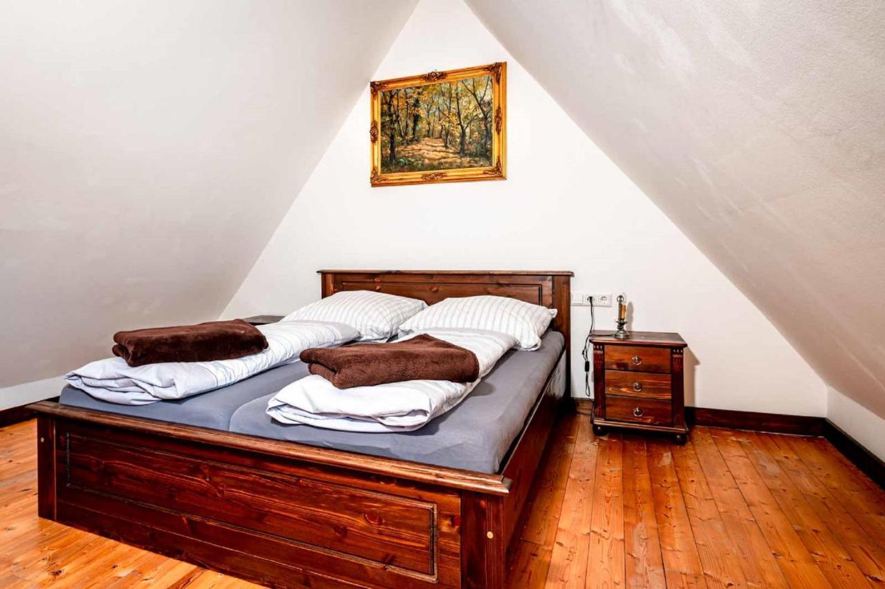 Apartamento Geyer-Schloss Reinsbronn Creglingen Exterior foto